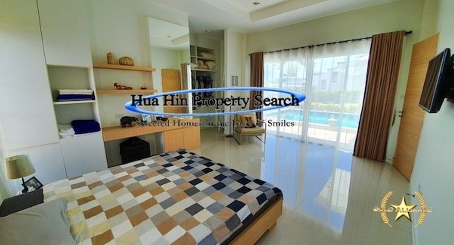 For sale 3 bedrooms house in Hua Hin, Prachuap Khiri Khan