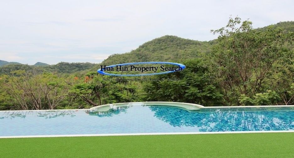 For sale 3 ベッドルーム house in Hua Hin, Prachuap Khiri Khan