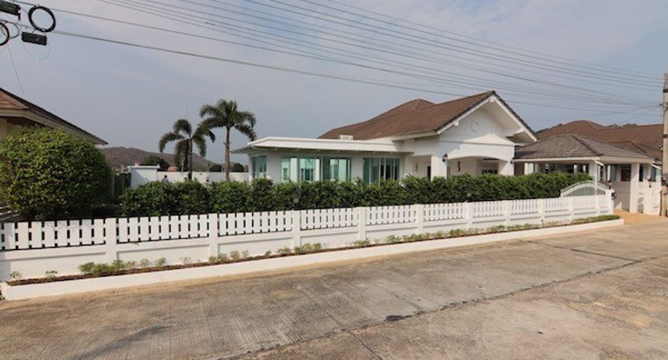 Casa en venta de 3 habitaciones en Pran Buri, Prachuap Khiri Khan