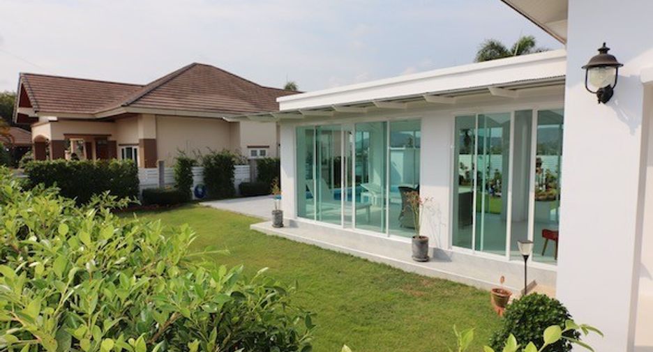Casa en venta de 3 habitaciones en Pran Buri, Prachuap Khiri Khan