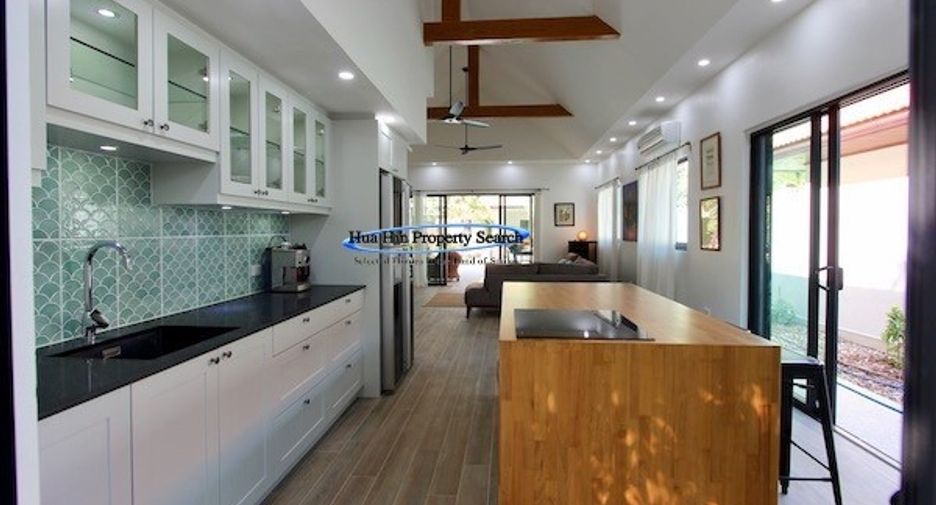 Haus zum Kauf mit 4 Zimmer in Sam Roi Yot, Prachuap Khiri Khan