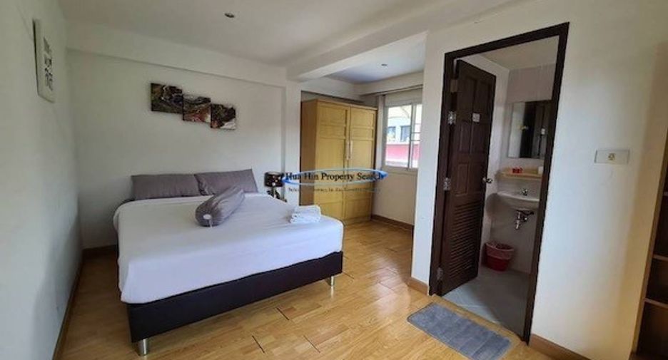 For sale 5 bedrooms house in Hua Hin, Prachuap Khiri Khan