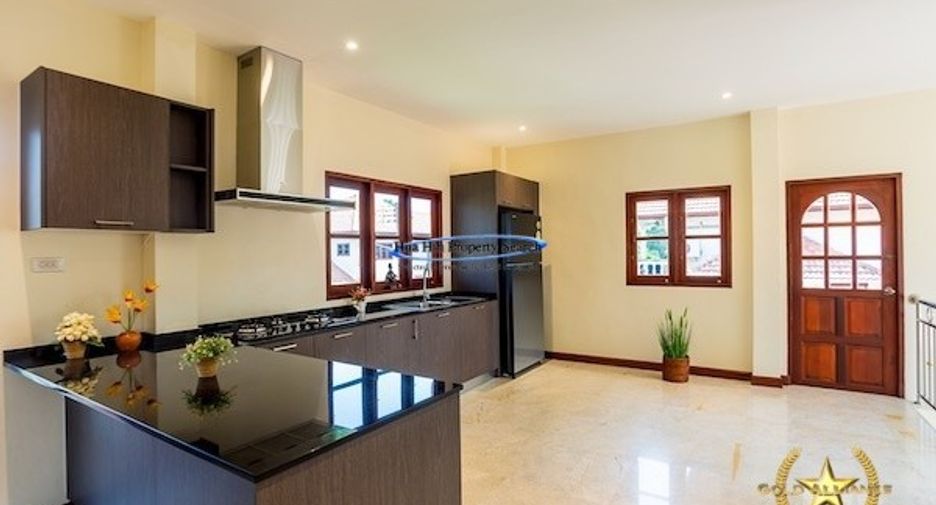 À vendre 3 chambres maison à Pran Buri, Prachuap Khiri Khan