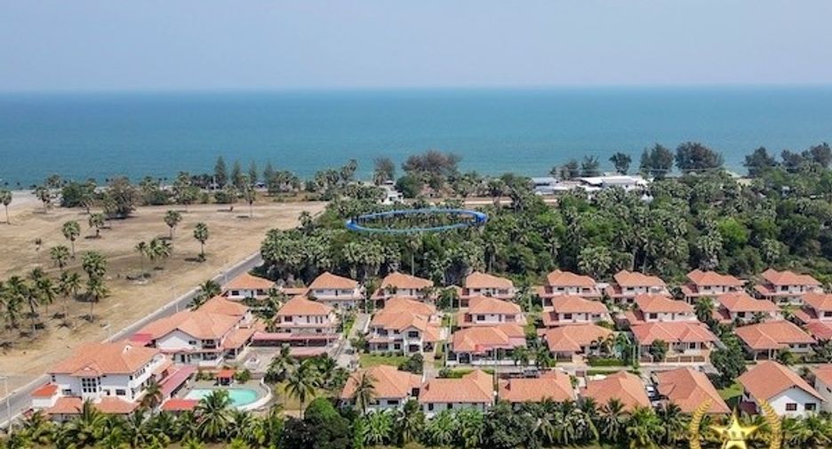 À vendre 3 chambres maison à Pran Buri, Prachuap Khiri Khan
