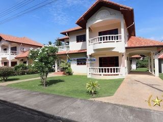 À vendre 3 chambres maison à Pran Buri, Prachuap Khiri Khan