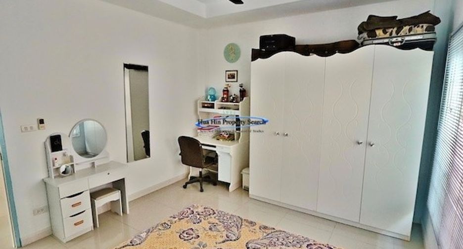 For sale 4 ベッドルーム house in Hua Hin, Prachuap Khiri Khan