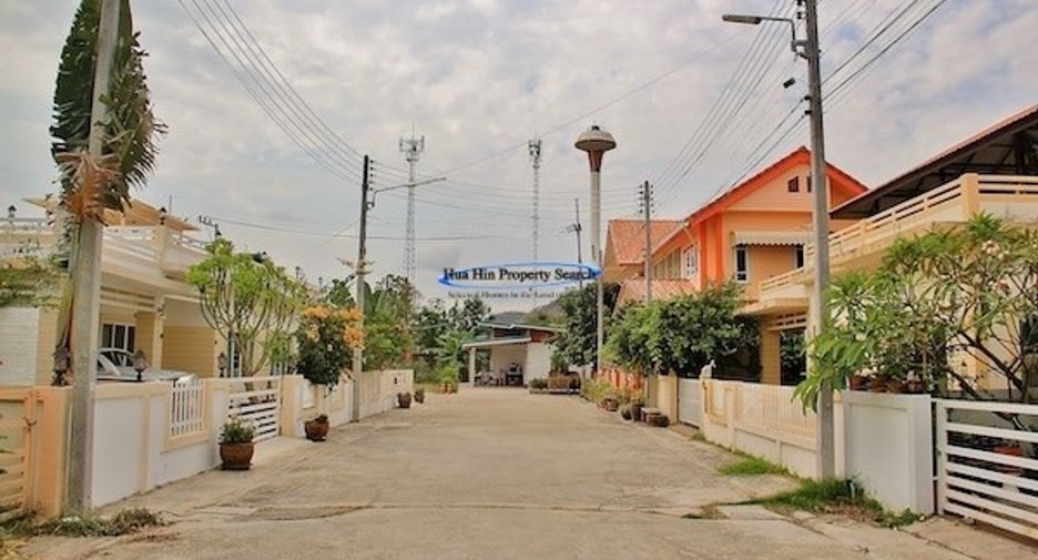 For sale 4 ベッドルーム house in Hua Hin, Prachuap Khiri Khan