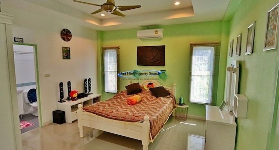 For sale 4 ベッドルーム house in Hua Hin, Prachuap Khiri Khan