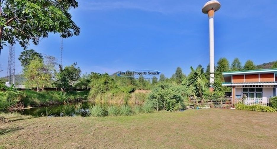 For sale 4 ベッドルーム house in Hua Hin, Prachuap Khiri Khan