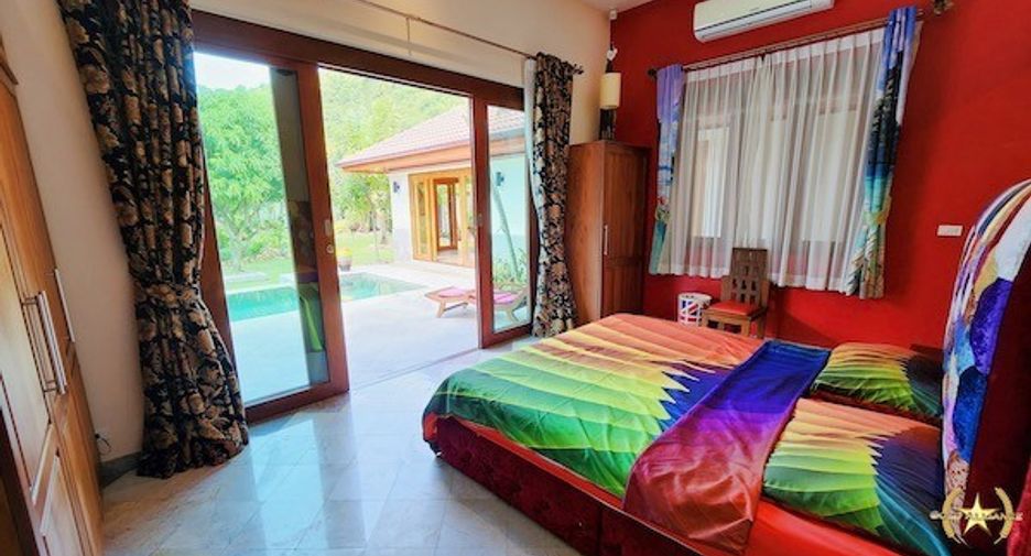 Haus zum Kauf mit 5 Zimmer in Sam Roi Yot, Prachuap Khiri Khan