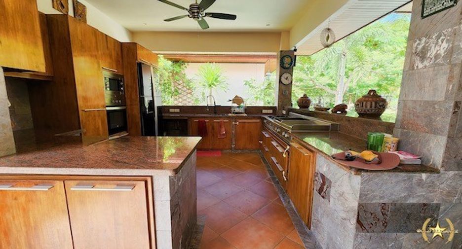 Haus zum Kauf mit 5 Zimmer in Sam Roi Yot, Prachuap Khiri Khan