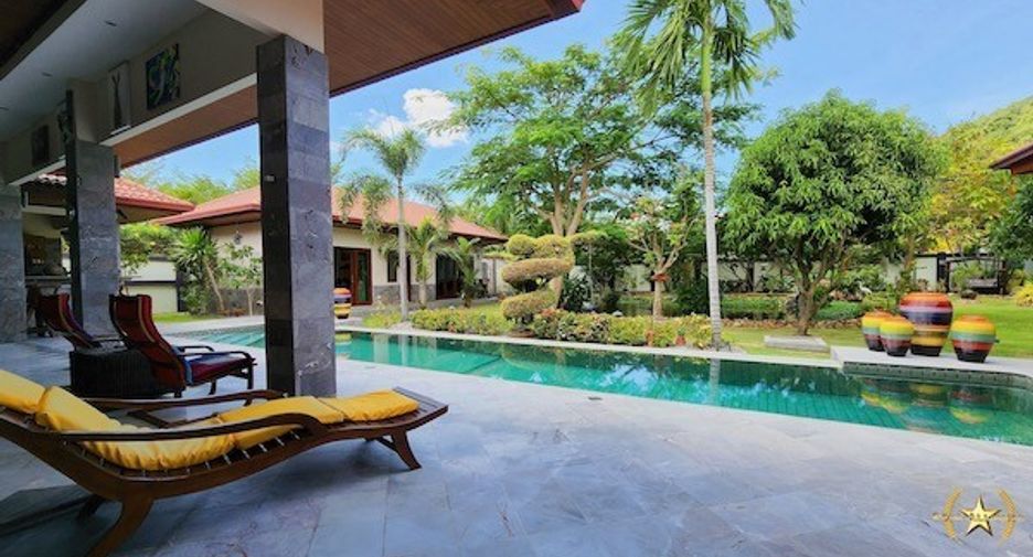 Haus zum Kauf mit 5 Zimmer in Sam Roi Yot, Prachuap Khiri Khan