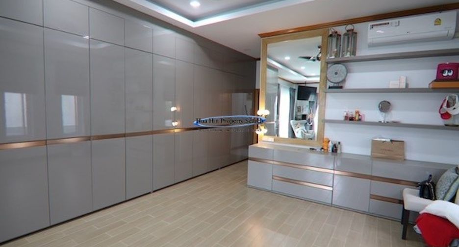 Haus zum Kauf mit 4 Zimmer in Pran Buri, Prachuap Khiri Khan