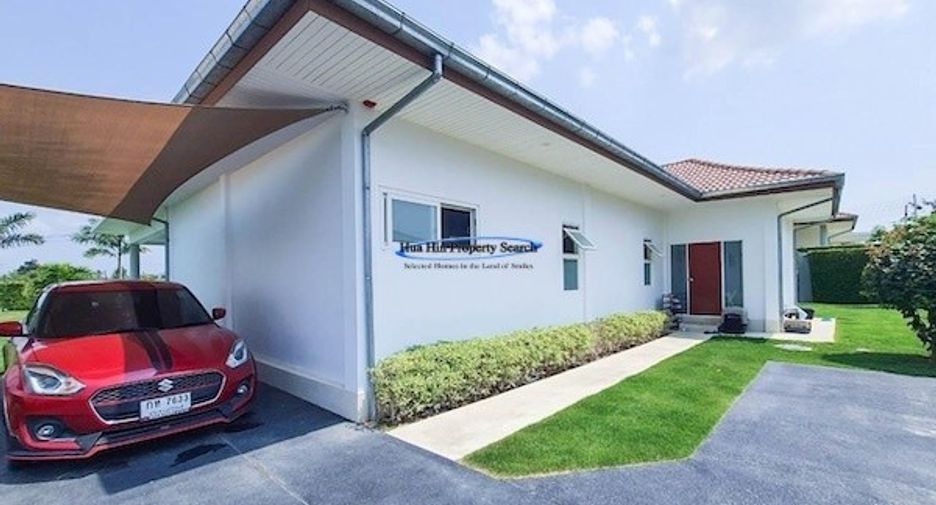 For sale 3 bedrooms house in Hua Hin, Prachuap Khiri Khan