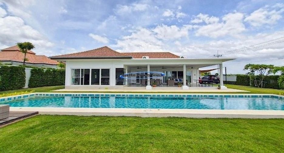 For sale 3 bedrooms house in Hua Hin, Prachuap Khiri Khan