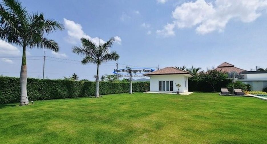 For sale 3 bedrooms house in Hua Hin, Prachuap Khiri Khan