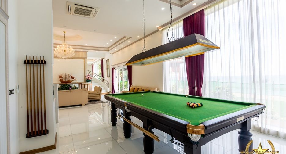 For sale 6 bedrooms house in Bang Saphan, Prachuap Khiri Khan