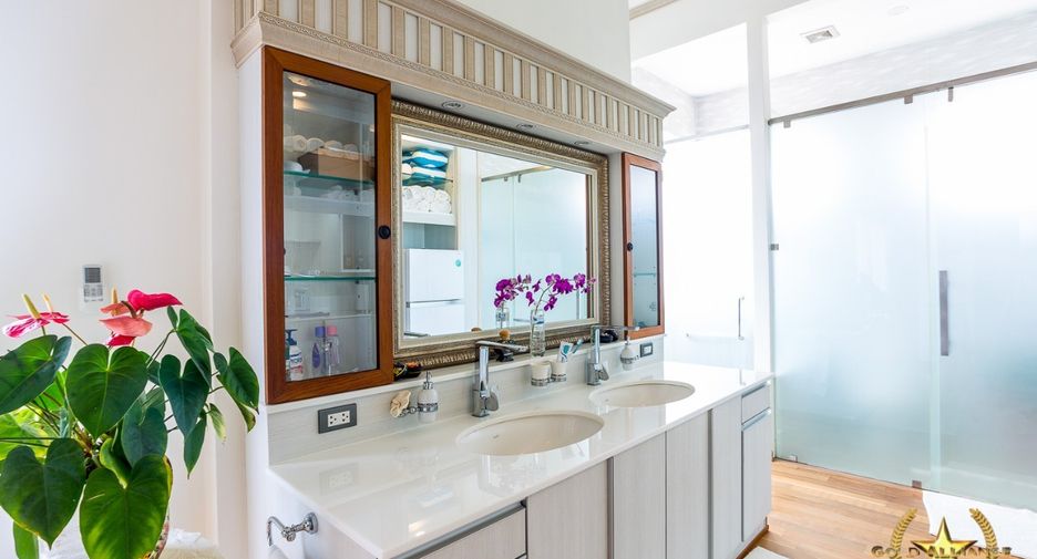 For sale 6 bedrooms house in Bang Saphan, Prachuap Khiri Khan