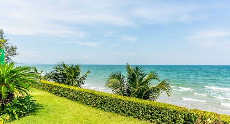 For sale 6 bedrooms house in Bang Saphan, Prachuap Khiri Khan