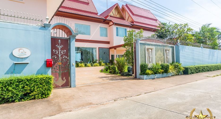For sale 6 bedrooms house in Bang Saphan, Prachuap Khiri Khan