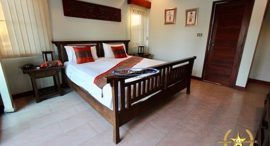 Haus zum Kauf mit 3 Zimmer in Sam Roi Yot, Prachuap Khiri Khan
