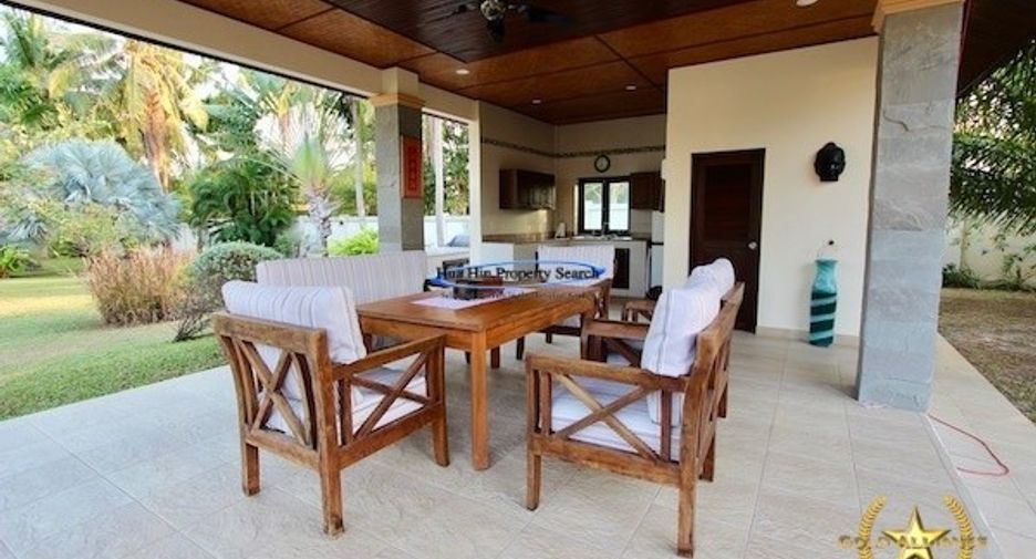 Haus zum Kauf mit 3 Zimmer in Sam Roi Yot, Prachuap Khiri Khan