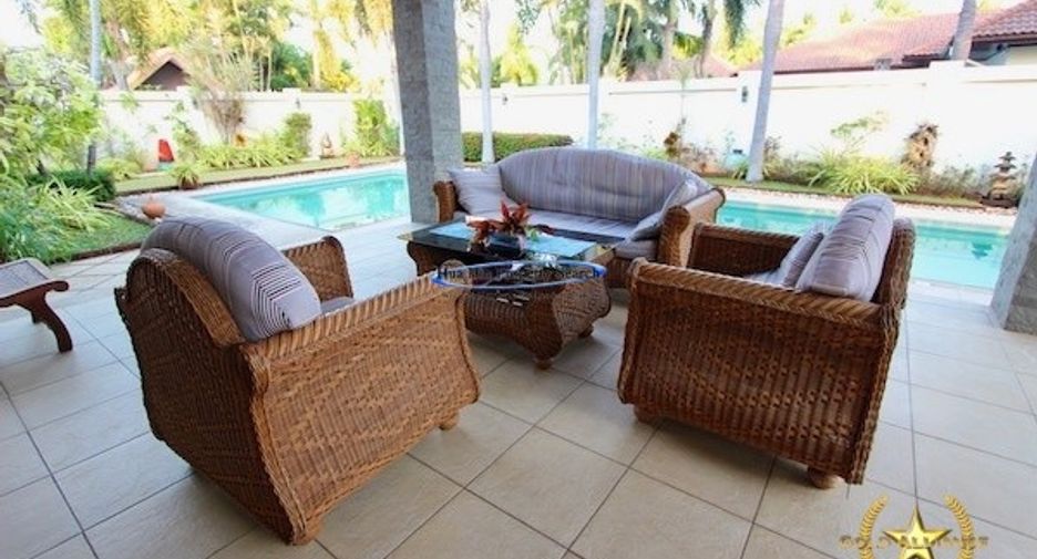 Haus zum Kauf mit 3 Zimmer in Sam Roi Yot, Prachuap Khiri Khan