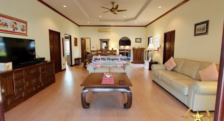 Haus zum Kauf mit 3 Zimmer in Sam Roi Yot, Prachuap Khiri Khan