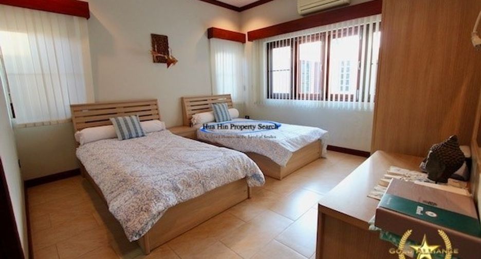 Haus zum Kauf mit 3 Zimmer in Sam Roi Yot, Prachuap Khiri Khan