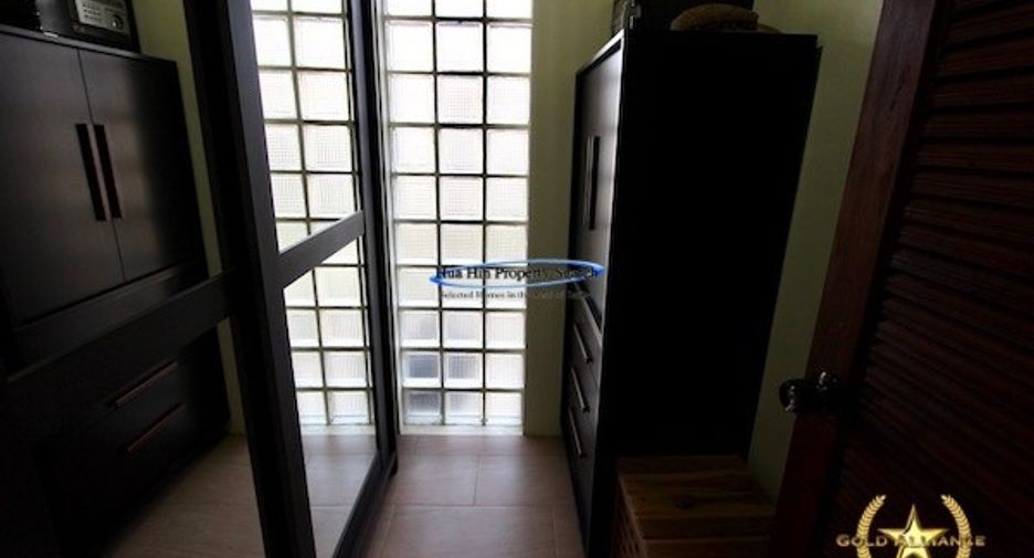 Haus zum Kauf mit 3 Zimmer in Sam Roi Yot, Prachuap Khiri Khan