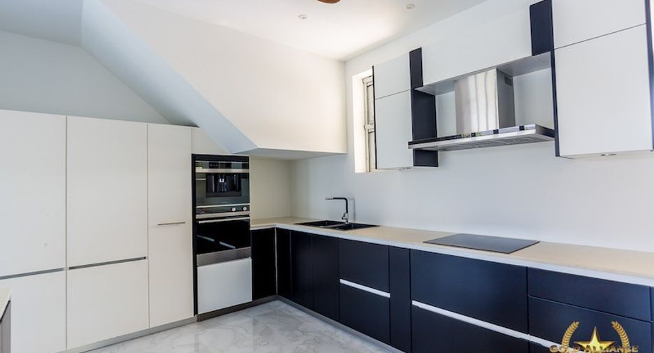 À vendre 3 chambres maison à Hua Hin, Prachuap Khiri Khan