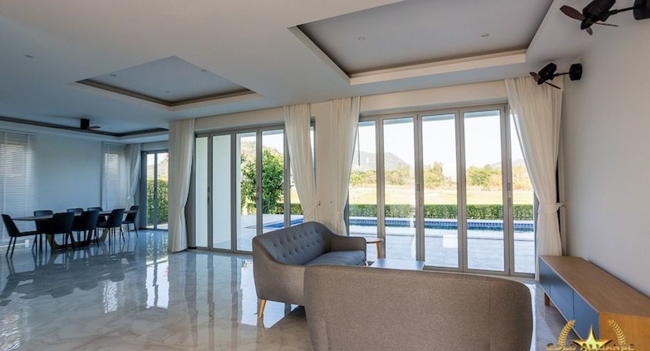 À vendre 3 chambres maison à Hua Hin, Prachuap Khiri Khan