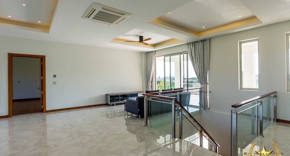 À vendre 3 chambres maison à Hua Hin, Prachuap Khiri Khan