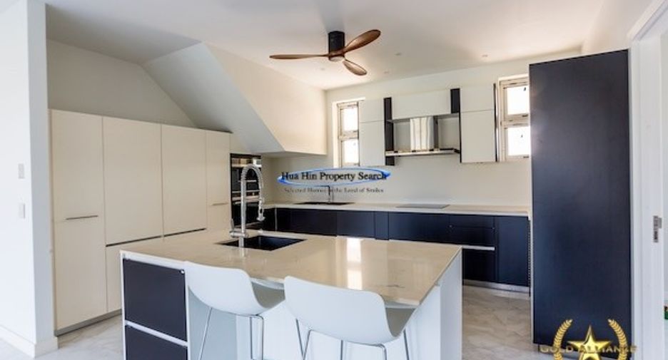À vendre 3 chambres maison à Hua Hin, Prachuap Khiri Khan