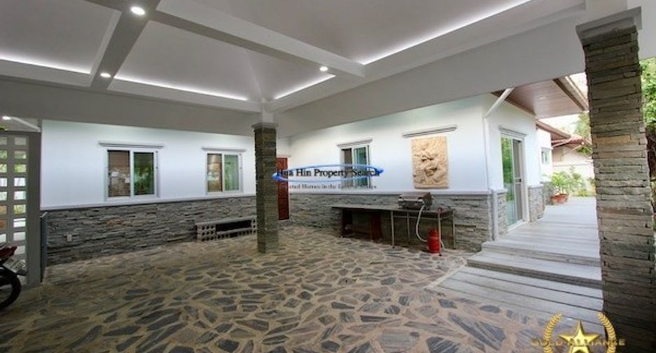 À vendre 3 chambres maison à Sam Roi Yot, Prachuap Khiri Khan