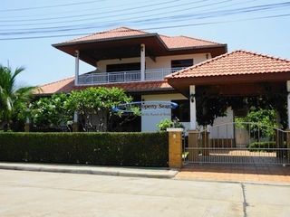 À vendre 3 chambres maison à Pran Buri, Prachuap Khiri Khan