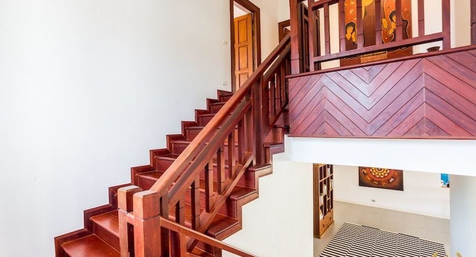 For sale 4 bedrooms house in Hua Hin, Prachuap Khiri Khan