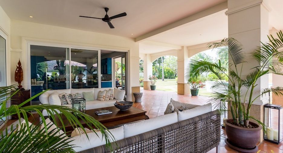 For sale 4 bedrooms house in Hua Hin, Prachuap Khiri Khan