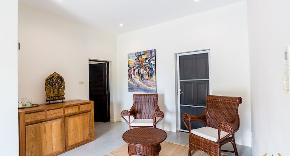 For sale 4 bedrooms house in Hua Hin, Prachuap Khiri Khan