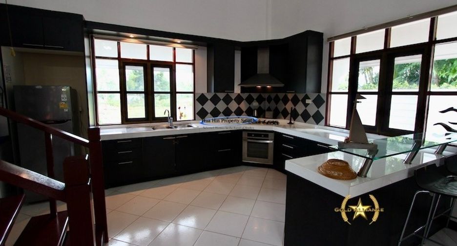 À vendre 3 chambres maison à Sam Roi Yot, Prachuap Khiri Khan