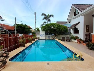 For sale 3 bedrooms house in Sam Roi Yot, Prachuap Khiri Khan