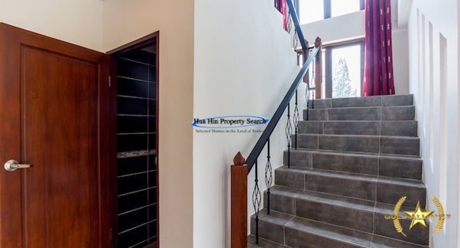 For sale 8 bedrooms house in Hua Hin, Prachuap Khiri Khan