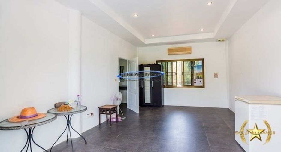 For sale 8 bedrooms house in Hua Hin, Prachuap Khiri Khan
