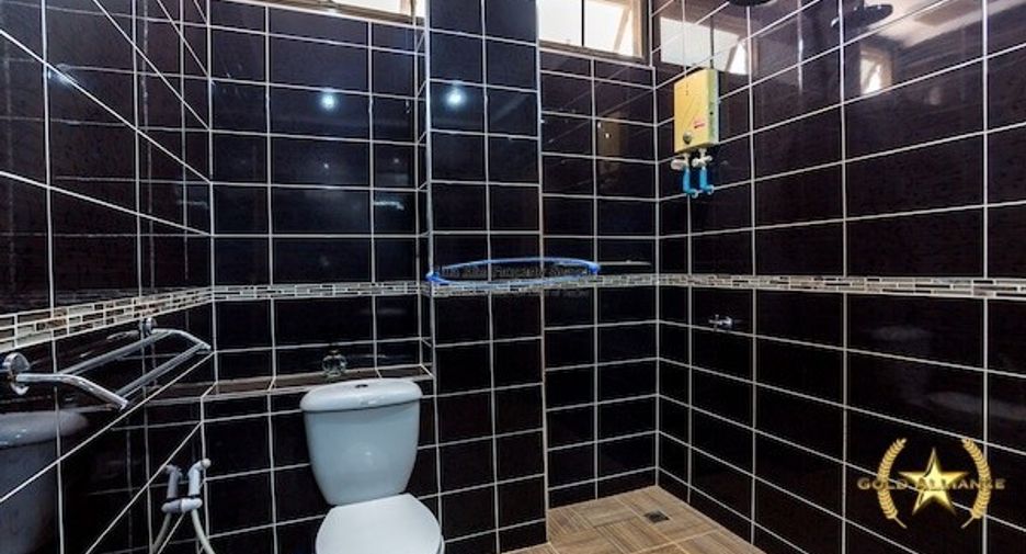For sale 8 bedrooms house in Hua Hin, Prachuap Khiri Khan