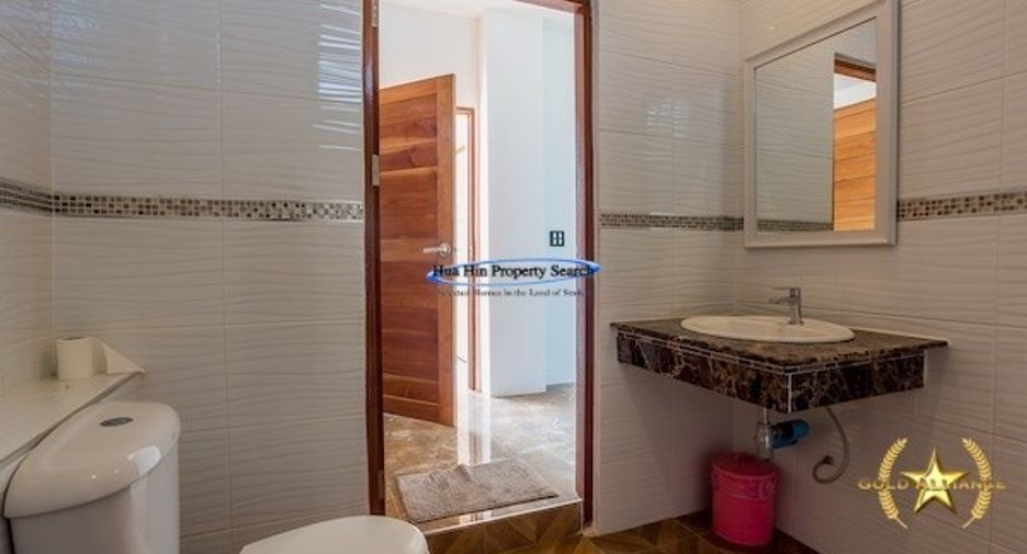 For sale 8 bedrooms house in Hua Hin, Prachuap Khiri Khan