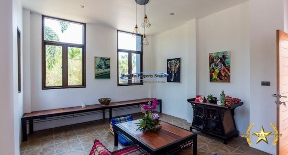 For sale 8 bedrooms house in Hua Hin, Prachuap Khiri Khan