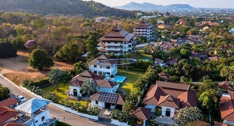 For sale 5 ベッドルーム house in Hua Hin, Prachuap Khiri Khan