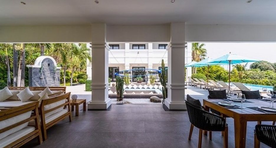 For sale 5 ベッドルーム house in Hua Hin, Prachuap Khiri Khan