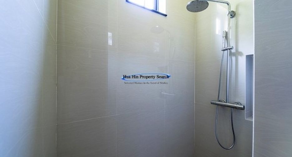 For sale 5 ベッドルーム house in Hua Hin, Prachuap Khiri Khan