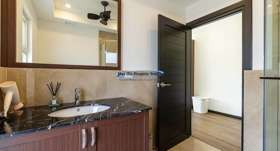 À vendre 4 chambres maison à Hua Hin, Prachuap Khiri Khan